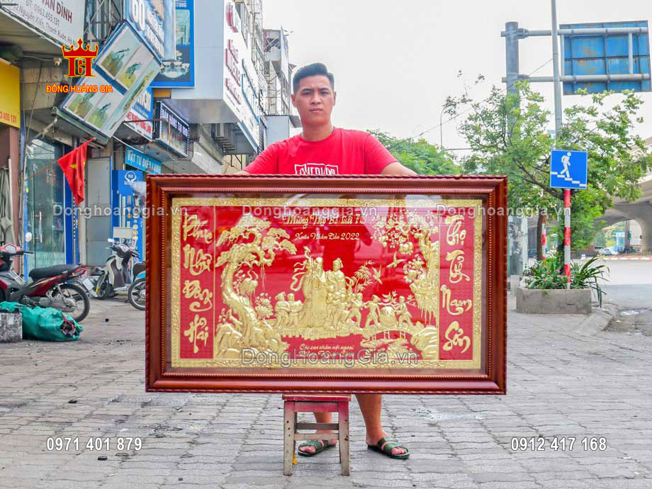 Tranh đồng mừng thọ &ocirc;ng b&agrave; bằng đồng mạ v&agrave;ng khung gỗ cao cấp